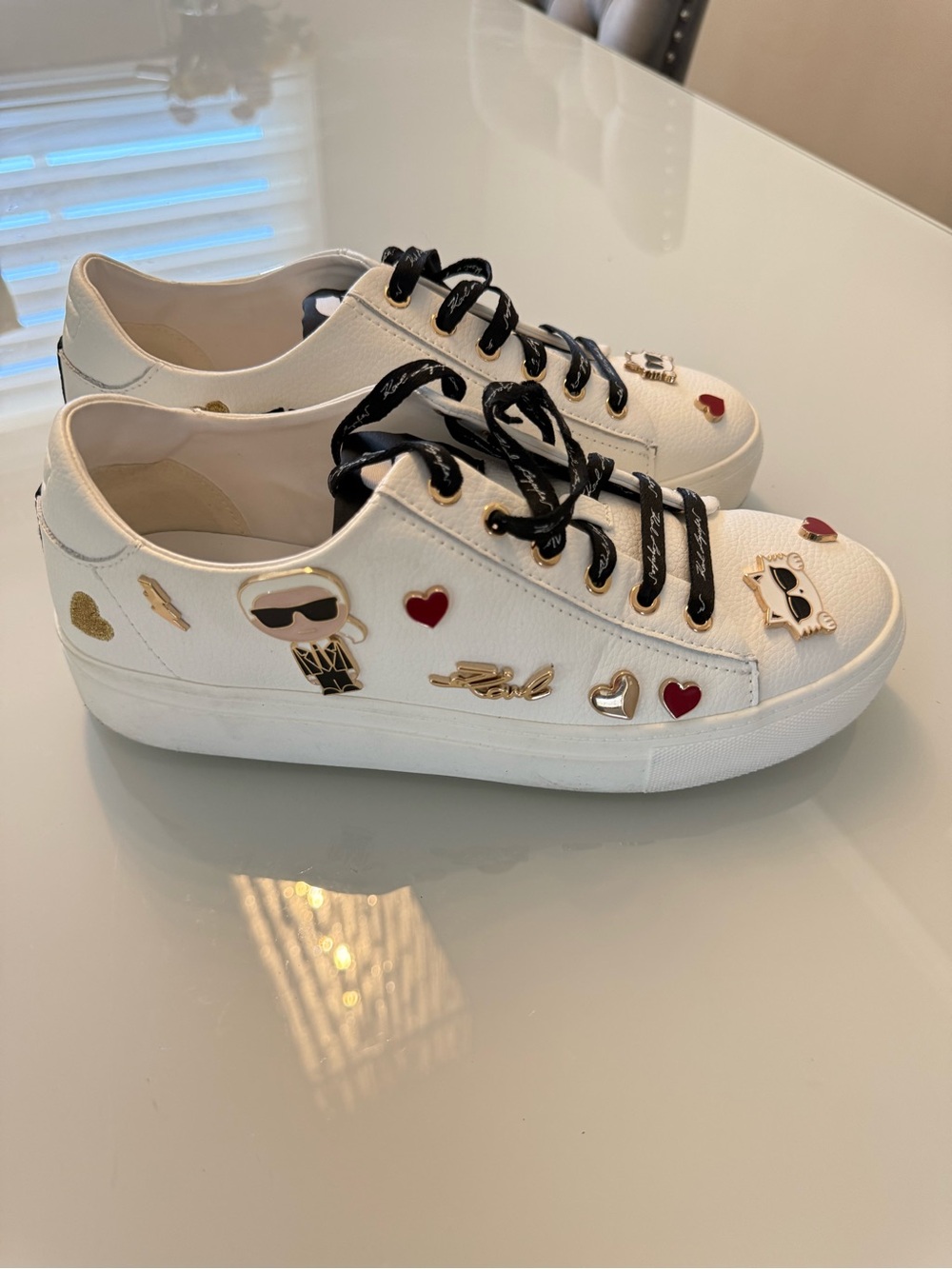 Karl Lagerfeld Sneakers Size 38.5 White Leather K Ikonik Charm Shoes - Picture 7 of 14